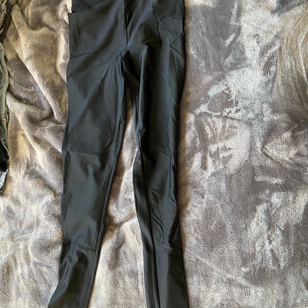 forever 21 black leggings